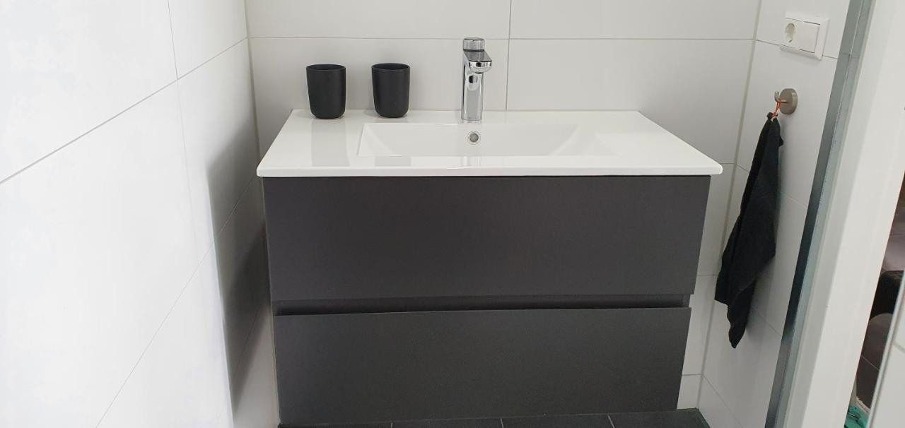 Dirkshorn Luxe Zomerwoning Met Omheinde Tuin Voor Hond En Kinderen מראה חיצוני תמונה