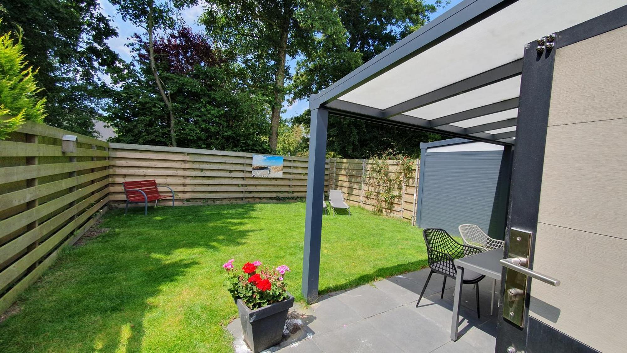 Dirkshorn Luxe Zomerwoning Met Omheinde Tuin Voor Hond En Kinderen מראה חיצוני תמונה